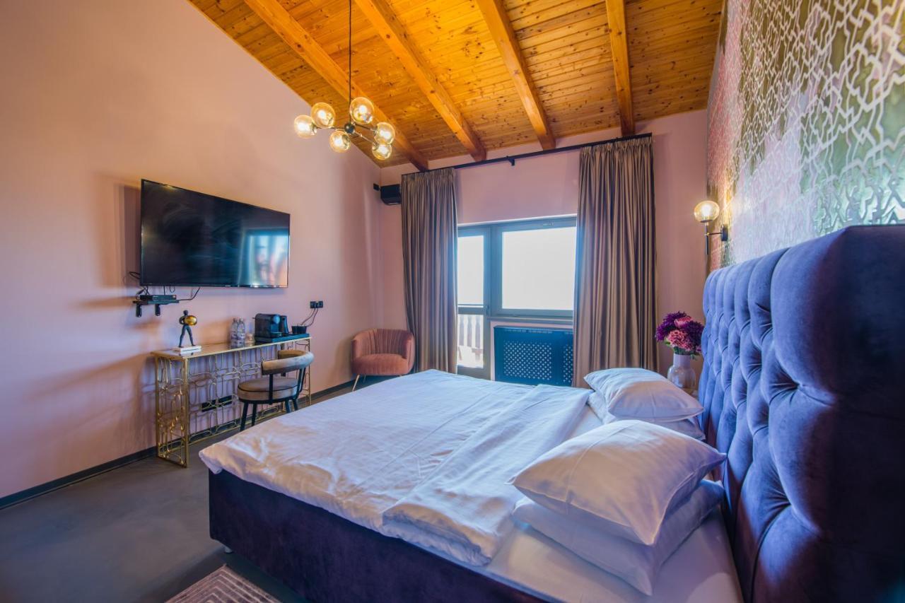 Pensiunea Casa Buna Gîrbova エクステリア 写真