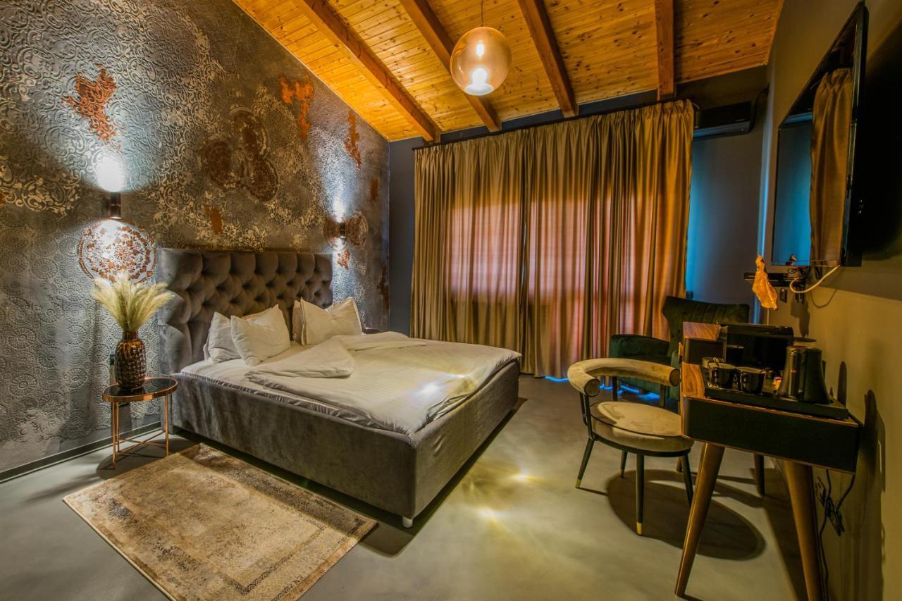 Pensiunea Casa Buna Gîrbova エクステリア 写真
