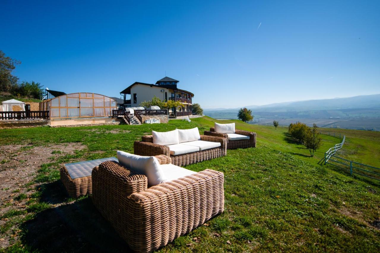 Pensiunea Casa Buna Gîrbova エクステリア 写真