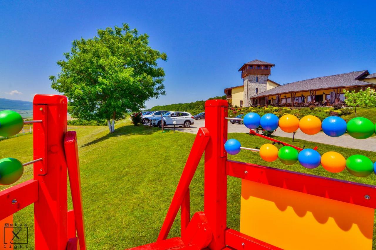 Pensiunea Casa Buna Gîrbova エクステリア 写真